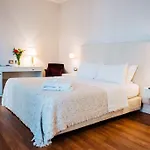 Sar'otel Boutique Tiran