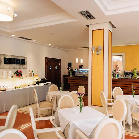 Sar'otel Boutique ホテル