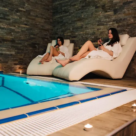 Sar'otel Boutique Hotel 4*