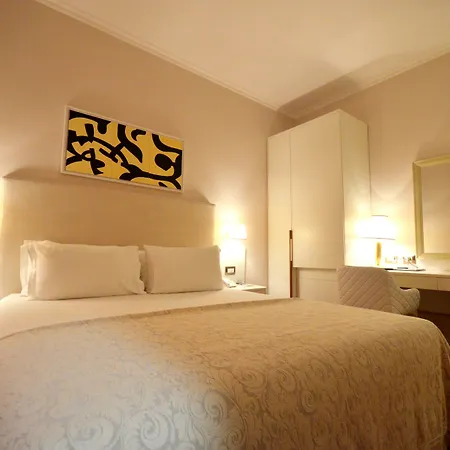 Sar'otel Boutique Hotel 4*