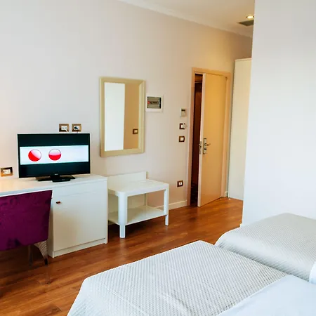 Hotel Sar'otel Boutique 4*