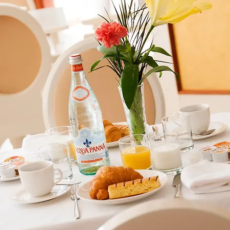 Sar'otel Boutique ティラナ