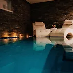 Sar'otel Boutique Hotel