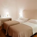 Sar'otel Boutique Hotel 4*