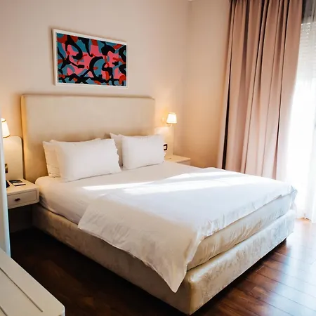 Hotel Sar'otel Boutique 4*