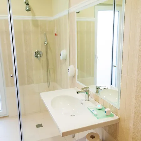 Sar'otel Boutique Hotel