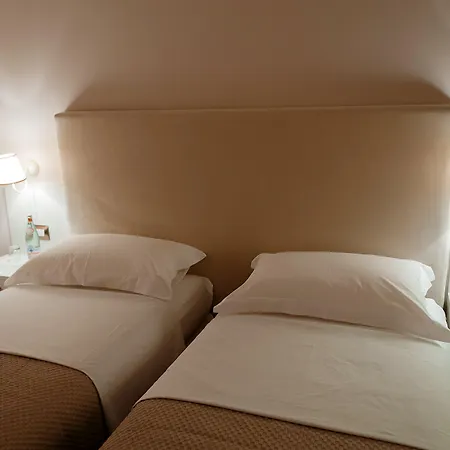 Hotel Sar'otel Boutique Tirana