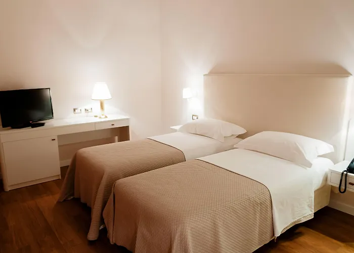 Sar'otel Boutique Hotel 4*