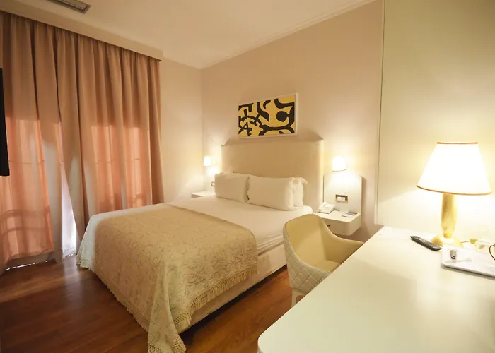 Sar'otel Boutique Hotel 4*