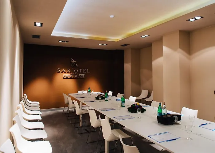 Sar'otel Boutique 酒店 地拉那